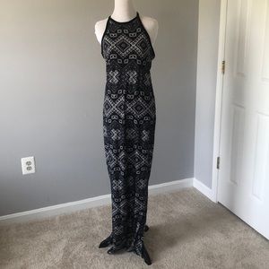 Black maxi dress ❤️